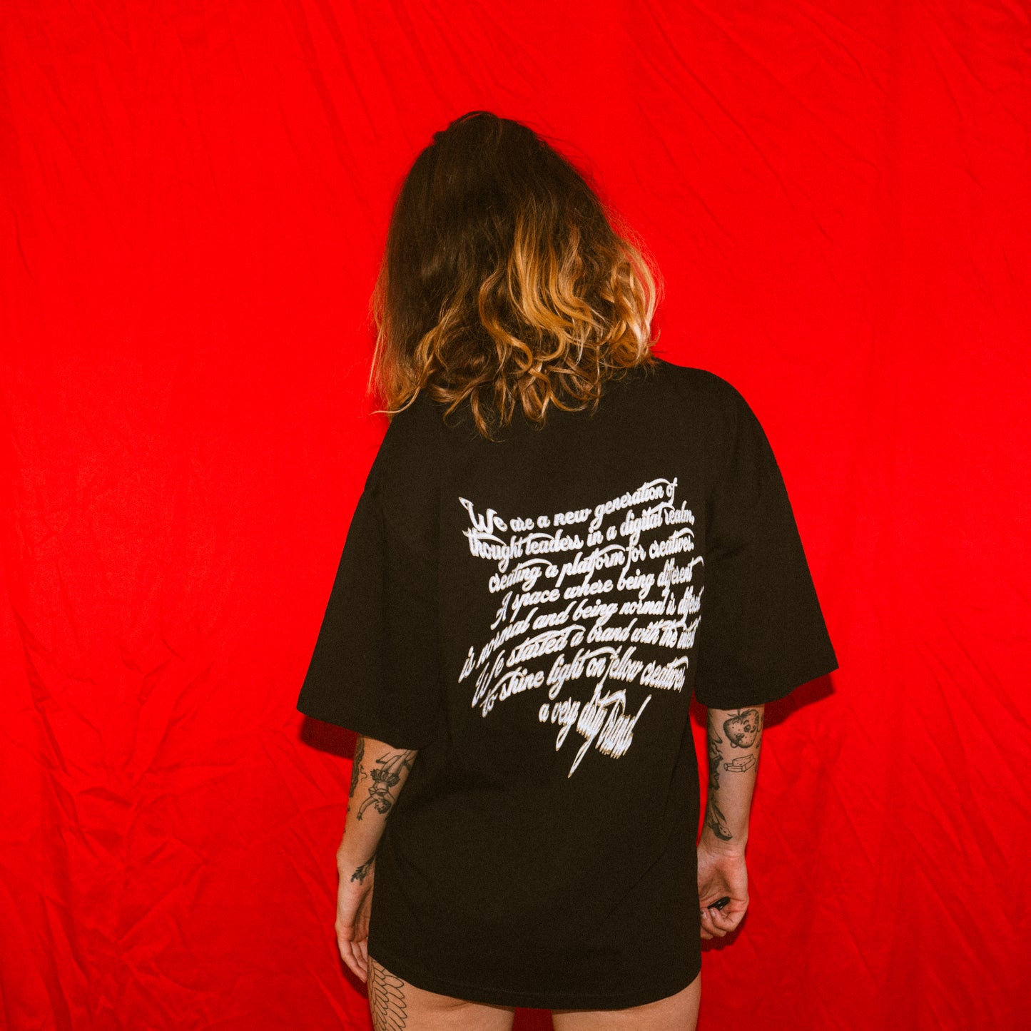 DIRTY International - Oversized High Neck T-shirt